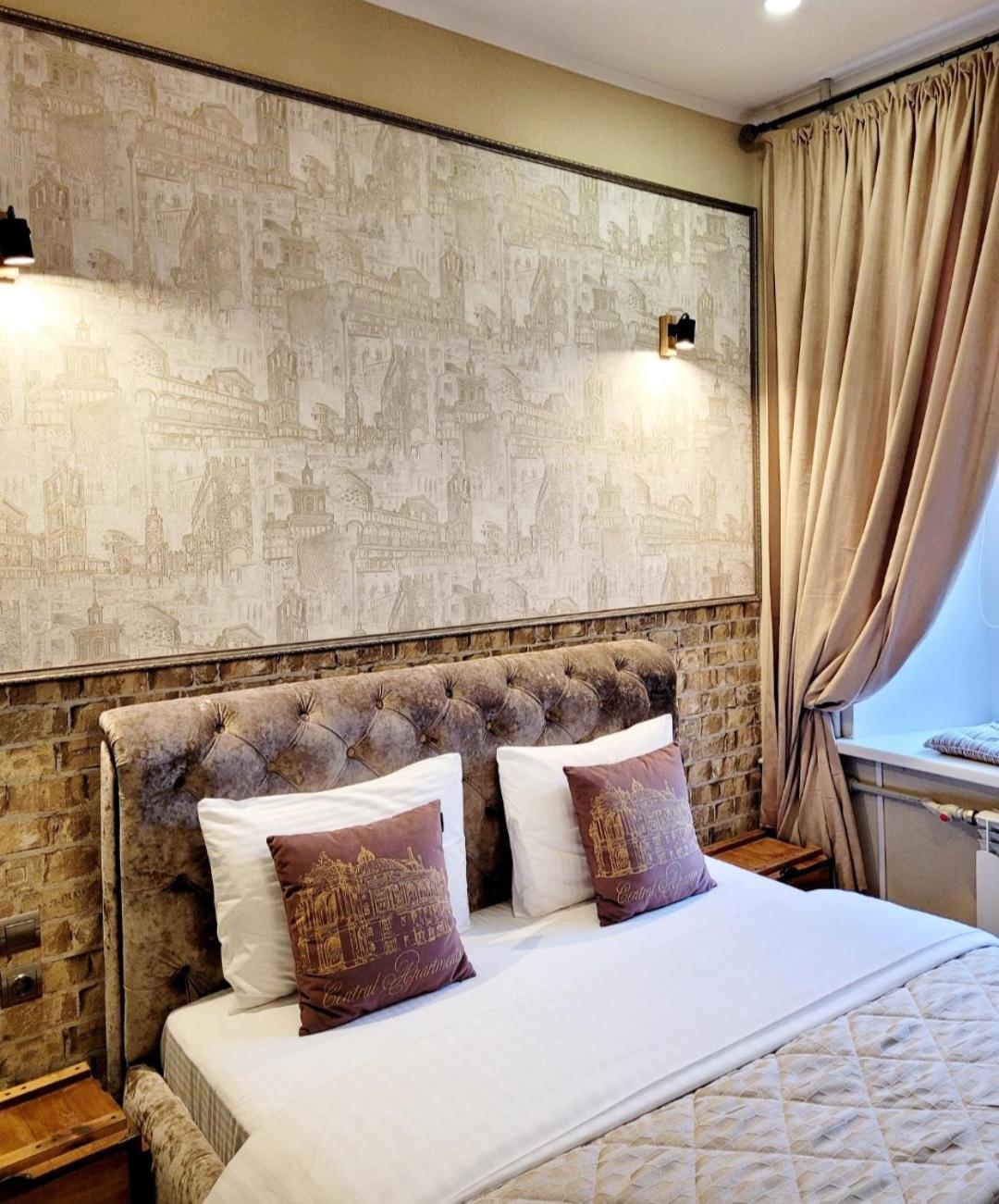 Central Apartments Odesa Exterior photo