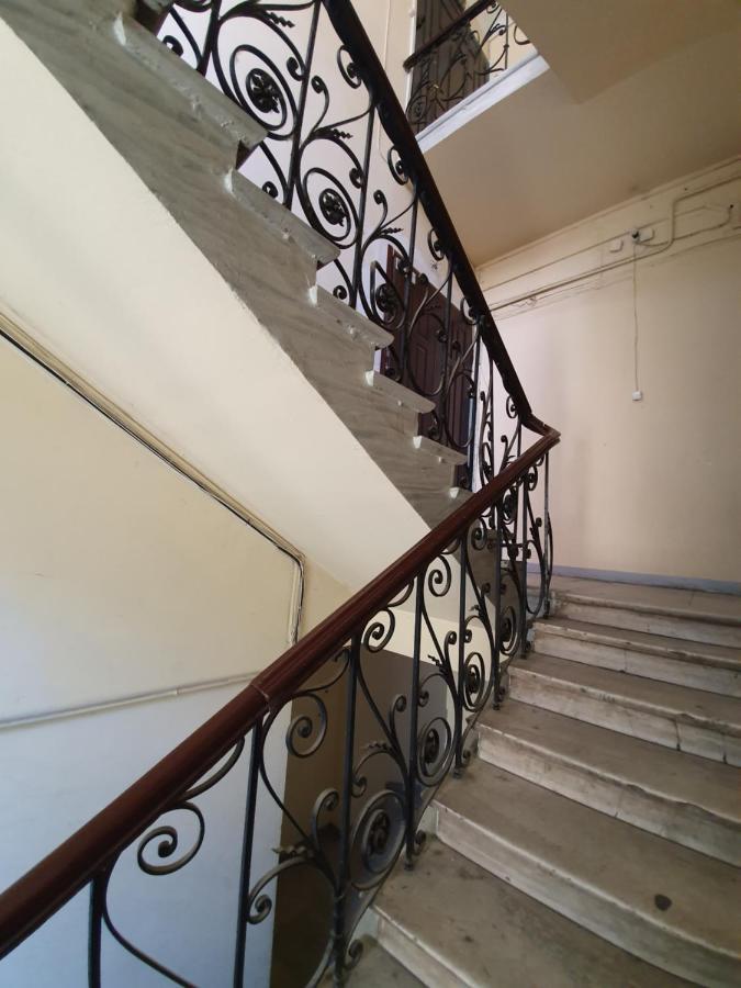 Central Apartments Odesa Exterior photo
